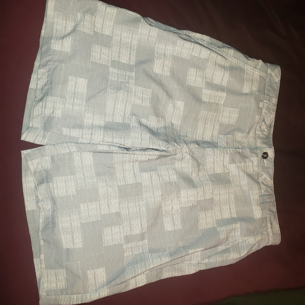 OGIO PLAID GOLF SHORTS 34
